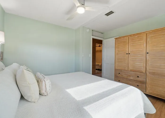 Latitude Adjustment House Holiday home Gulf Shores