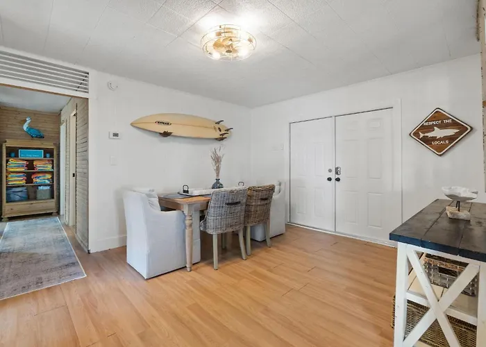 Holiday home Latitude Adjustment House *